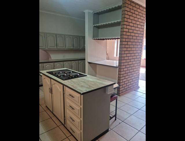 3 BEDROOM PROPERTY TO RENT IN EDELWEISS